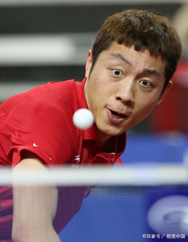 她的职业生 她的职业生